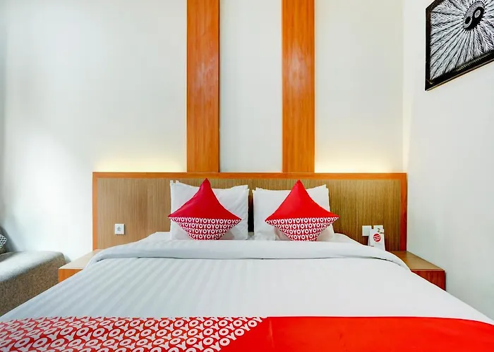 Hotel Super Oyo Capital O 90291 Vin Petanu Pesanggaran
